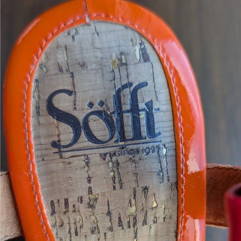 Sofft Espadrille Wedge Sandals Womens 8M Orange Pink Patent Leather T-Strap